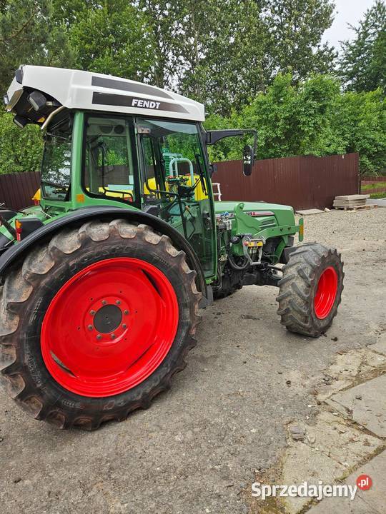 Ciągnik rolniczy Brzozówka