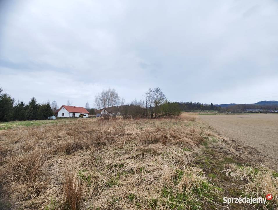 Działka budowlana z widokiem na góry 1000m2 Grunty i działki