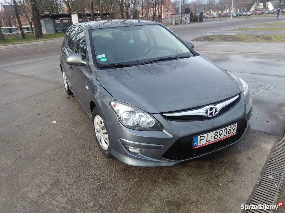 hyundai I30 BOGATA WERSJA EDITION PLUS 1400cm3 sprzedam