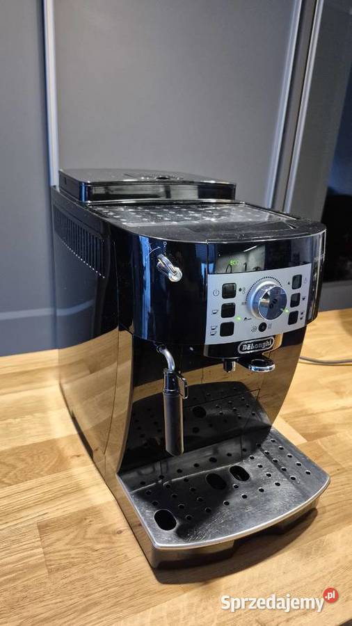 Sprzedam automatyczny ekspres do kawy DeLonghi małopolskie Wieliczka sprzedam