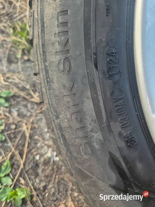 Komplet opon letnich z felgami 18565 R15 Bydgoszcz