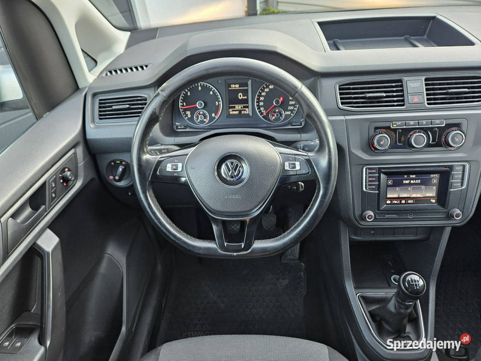 Volkswagen Caddy 16 TDI 102 MAXI long podgrzewane fotele Gdynia
