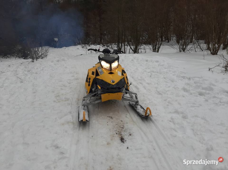 skuter śnieżny sprzedam