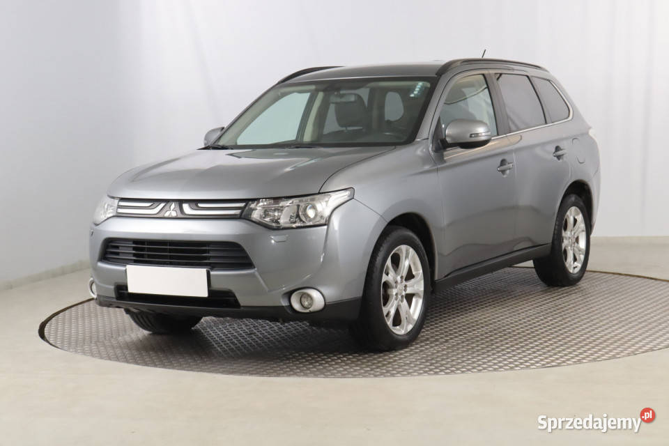 Mitsubishi Outlander 20 benzyna Zabrze sprzedam