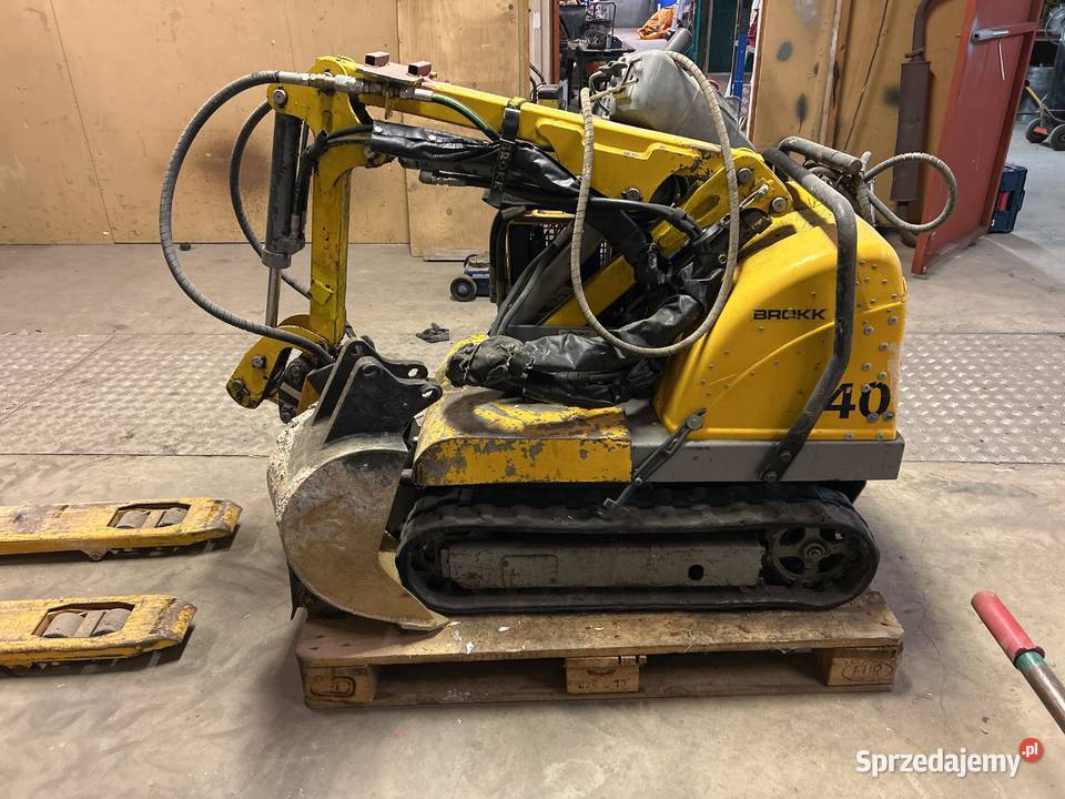 Robot wyburzeniowy Brokk40 2000 1350 godzin kujawsko-pomorskie