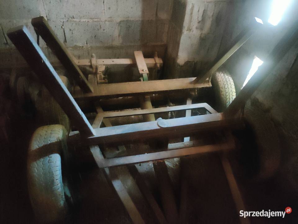 Wóz do wożenia drzewa