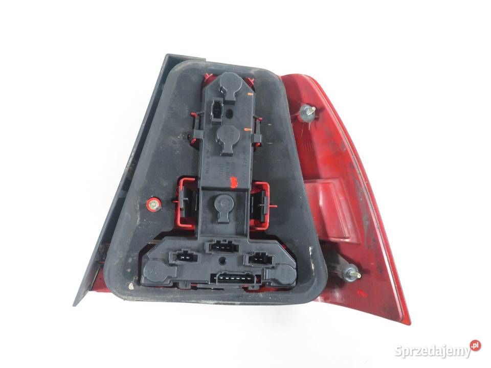 LAMPA LEWA TYLNA VW BORA 1J5945257 Części samochodowe