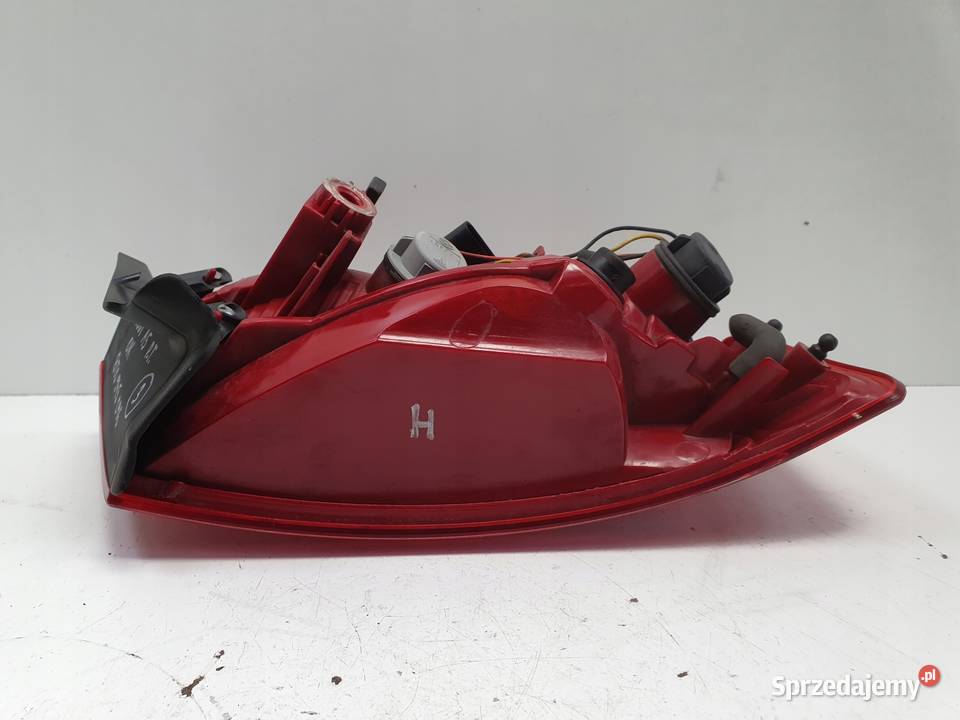 LAMPA PRAWA TYLNIA TYLNA Audi A5 8T 8T0945096 osobowe lubelskie sprzedam