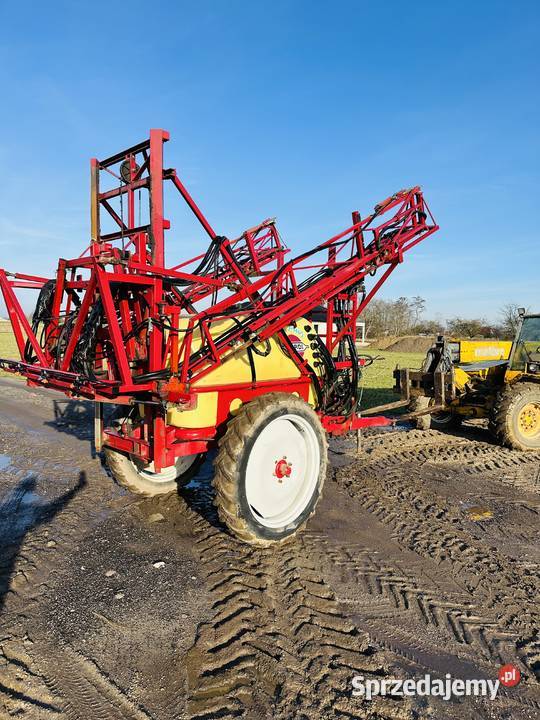 Opryskiwacz Hardi junior 1600l 18m 15m Lubień Kujawski