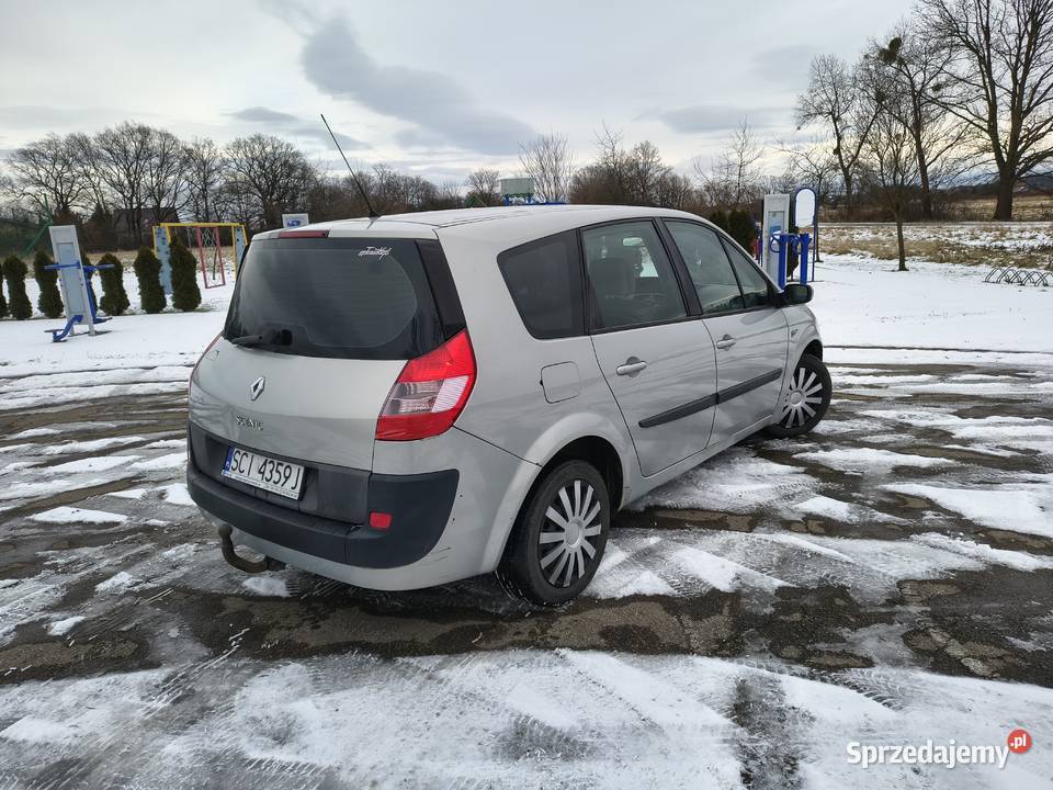 Renault Megane GRAND Scenic 16 benzyna hak 7 Bobrek
