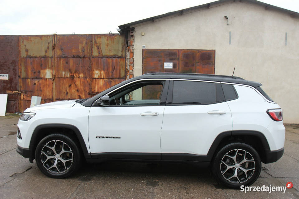 Jeep Compass 2024r LIMITED 20 TURBO 200 benzyna przyciemniane szyby opolskie Nysa