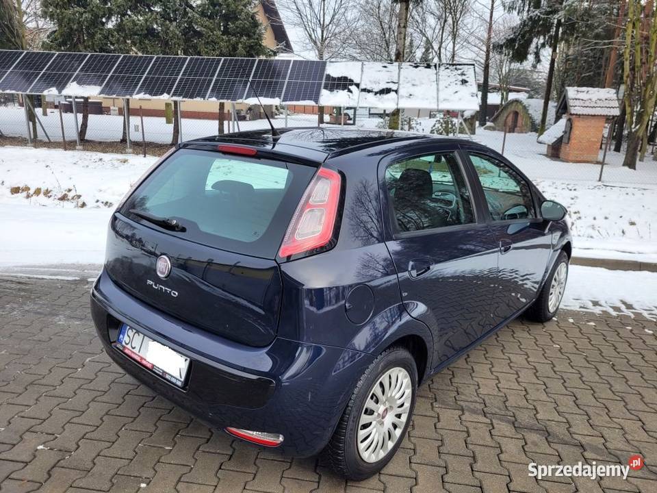 2011 Punto Evo Klima Super stan Rok produkcji 2011 Chybie sprzedam