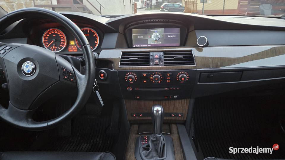BMW E60 525D SUPER STAN FULL ORYGINALNY NISKI ESP Gdów