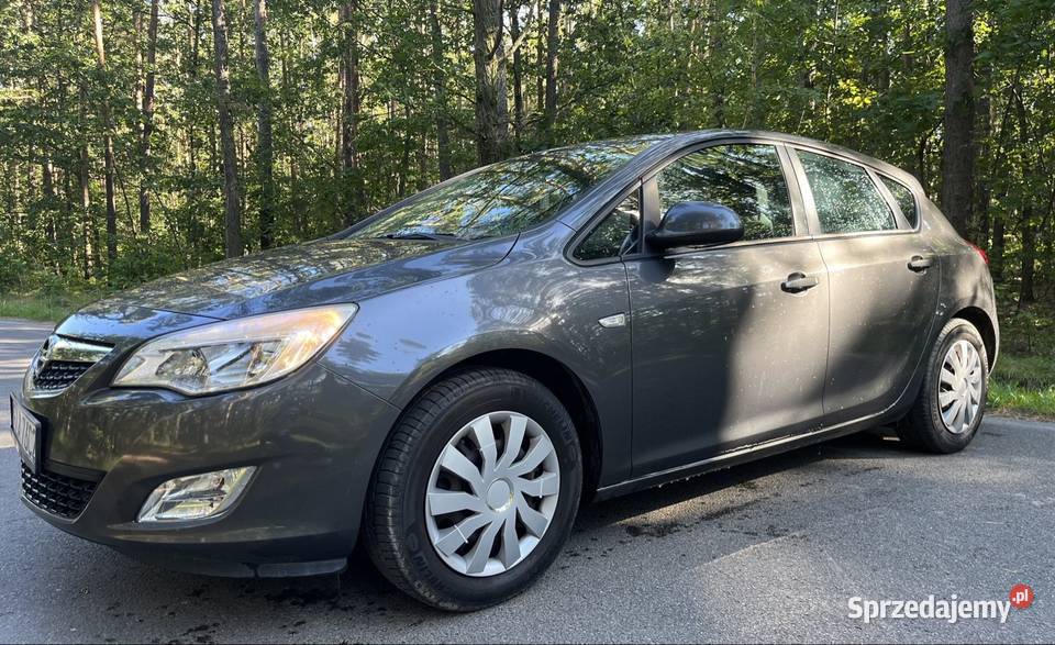 Opel Astra J lakier metallic Astra Łask