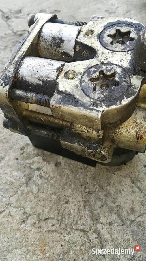 pompa ABS opel Omega A łódzkie Bełchatów