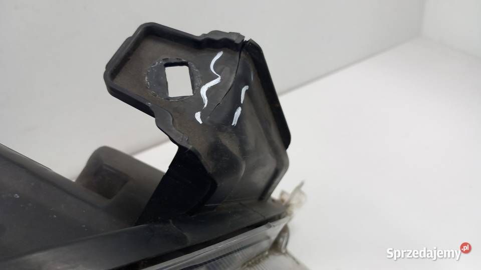 OPEL ASTRA J LAMPA PRZÓD PRAWA Lampy przednie Zbierkowo