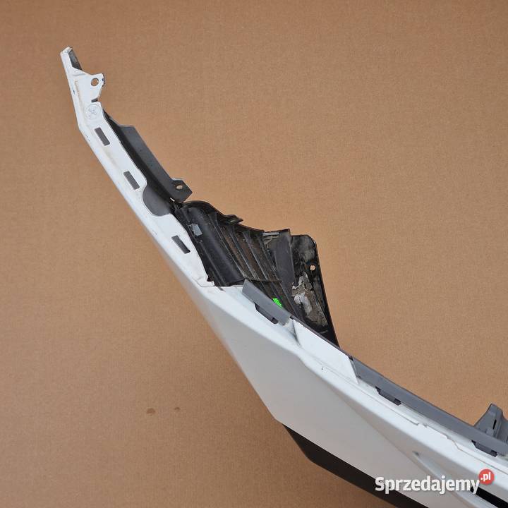 SKODA OCTAVIA IV 4 RS ZDERZAK PRZÓD PRZEDNI Bieleń