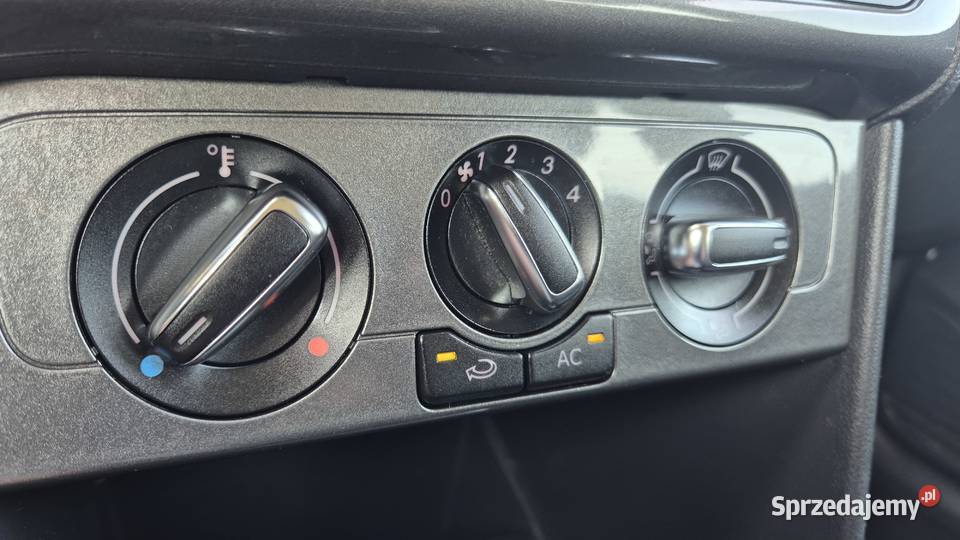 POLO 12 90 OPŁACONY ZADBANY manualna sprzedam