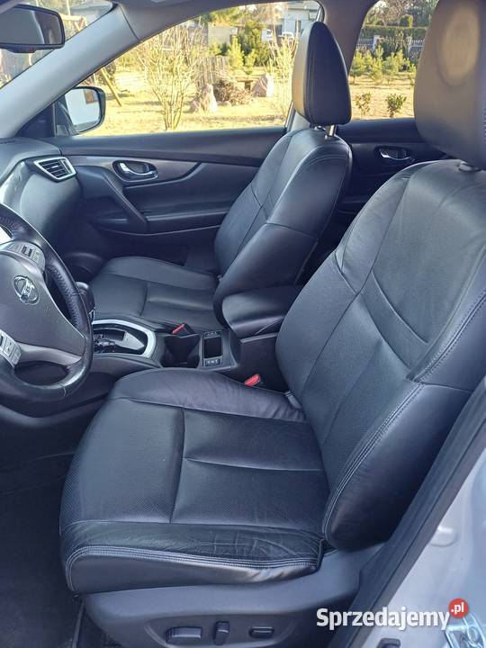 Nissan XTrail 16 DCi Xtronic Tekna 130 2017r 1598cm3