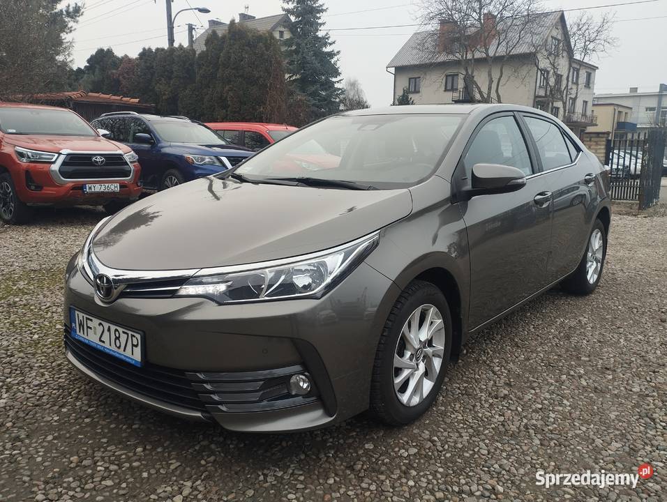 Toyota Corolla 16 salon serwis 102