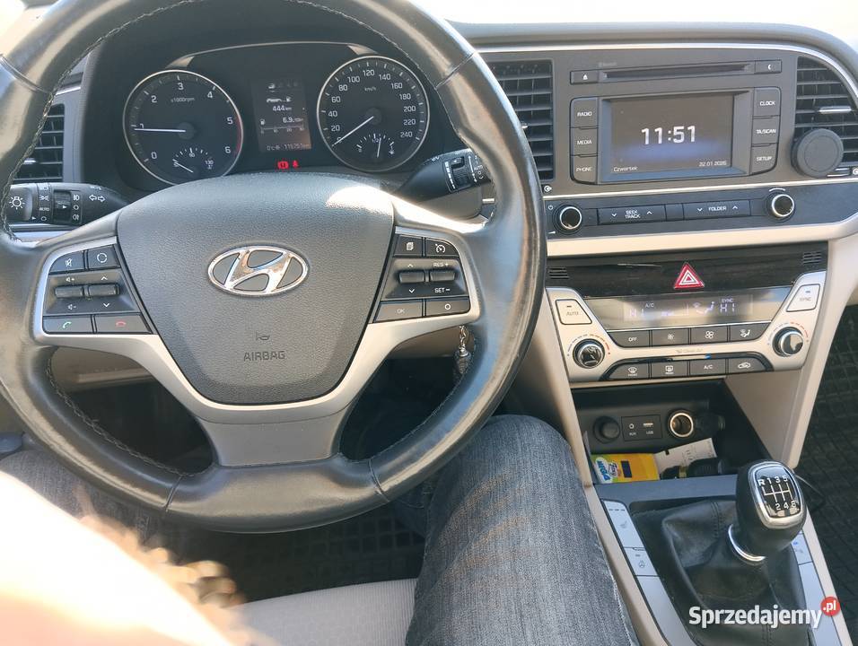 Hyundai Elantra 2016 Pierwsza rejestracja 2017 łódzkie Łódź sprzedam