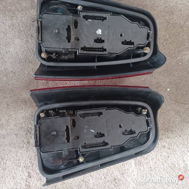 lampa tylna golf 3 kombi lewa prawa