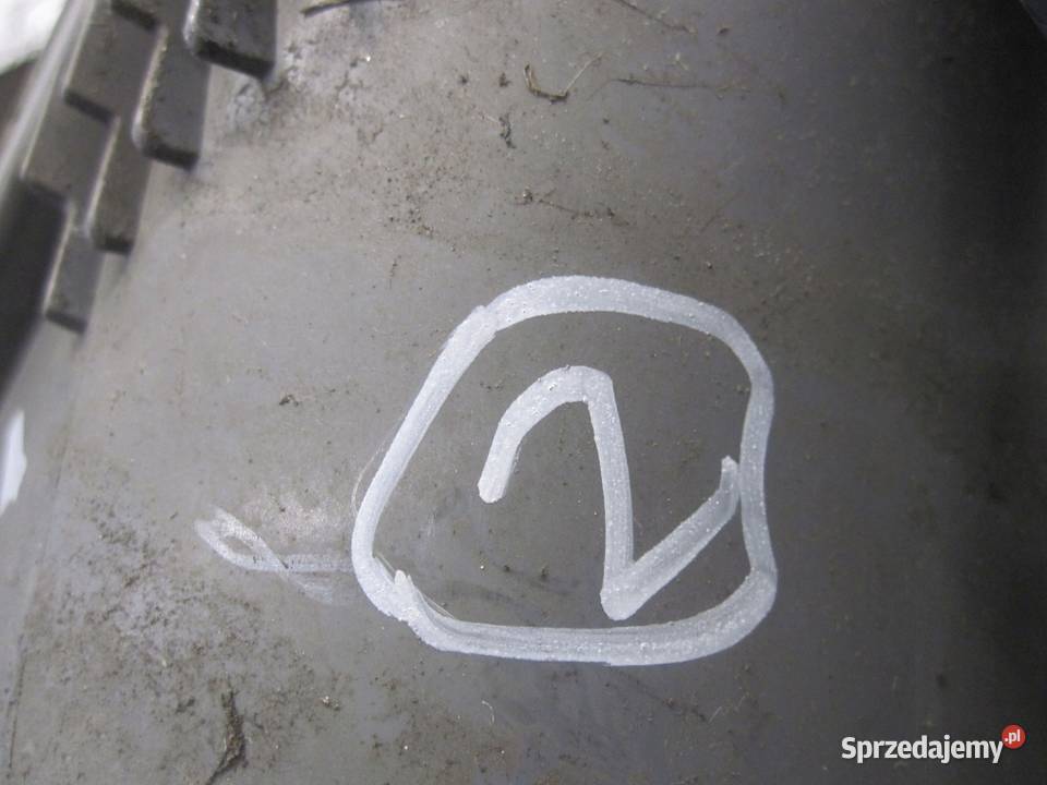 SKODA SUPERB II 10r halogen lewy przód świętokrzyskie