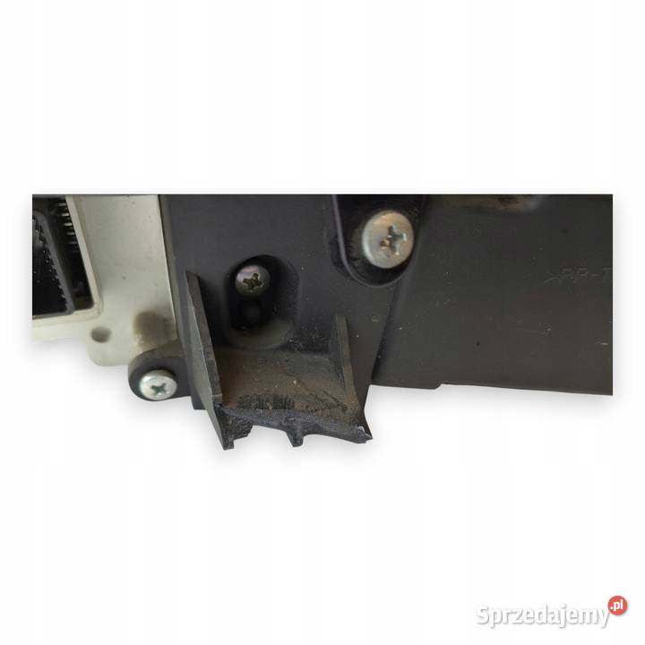 LICZNIK ZEGARY 838000DJ00 Toyota Yaris II 10