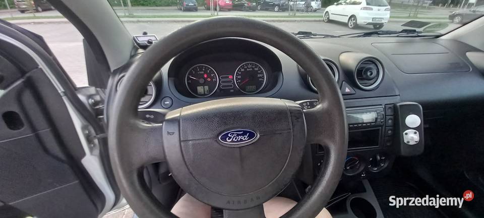 Ford Fiesta 1300 44 kW 60 Kat benzyna produkcji nieuszkodzony Ostrów Mazowiecka