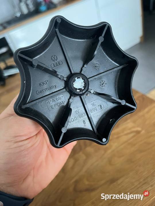 Śruba mocowania koła zapasowego VAG 6Q0803899 Rzeszów