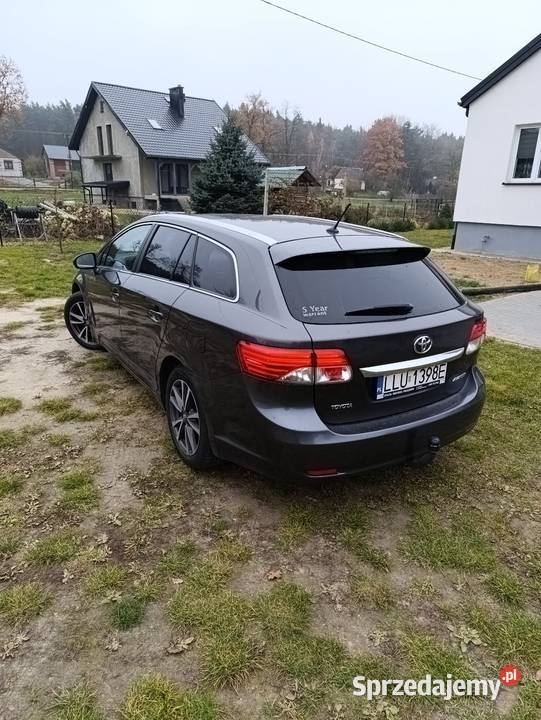 SPRZEDAM TOYOTA AVENSIS 20D1242015r 244 welurowa tapicerka Poniatowa