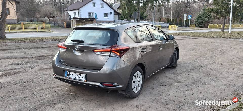 Toyota Auris 133 Salon kurtyny powietrzne mazowieckie