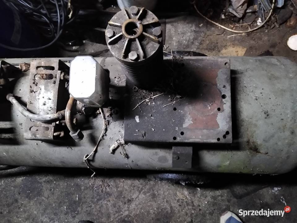 Kompresor sprężarka butla niekompletny prl Motoryzacja sprzedam