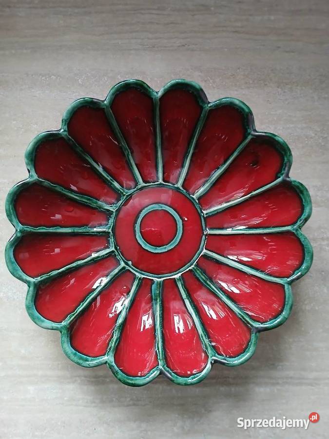 Ręcznie wykonana misa w pięknych jaskrawych Wiewiórka