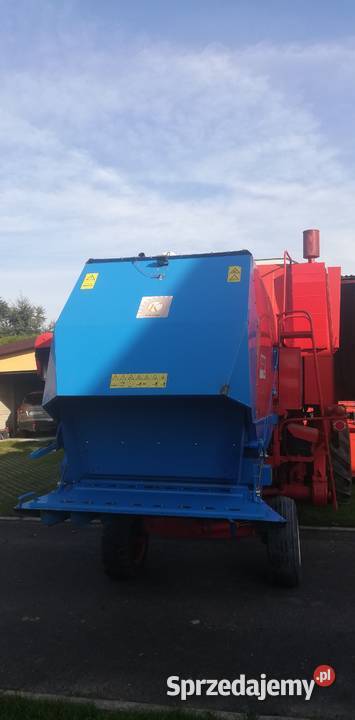Kombajn zbożowy BIZON super ZO56