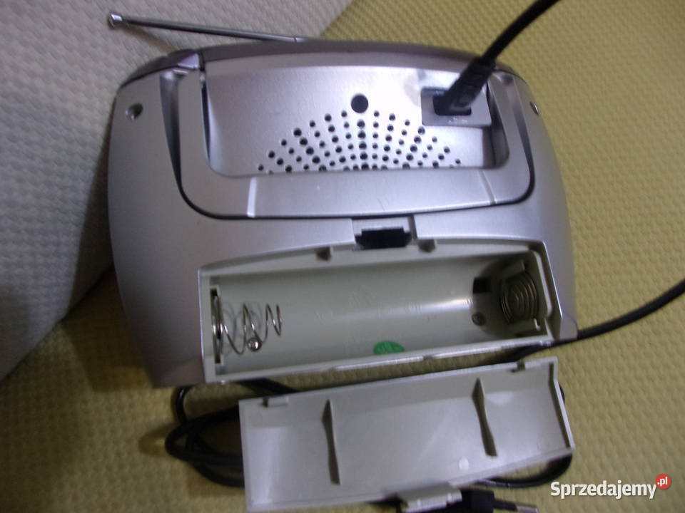 Radio Lloytron Benidorm 2 Band ACDC kolor Silver Warszawa