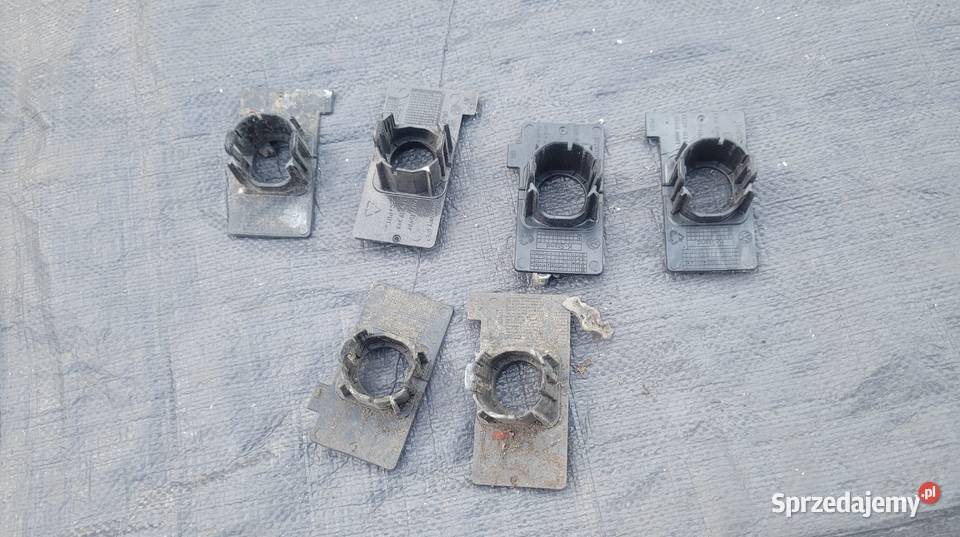 VW TOURAN 1T0 1T LIFT 10 UCHWYT KOSZYK MOCOWANIE Ruda Śląska