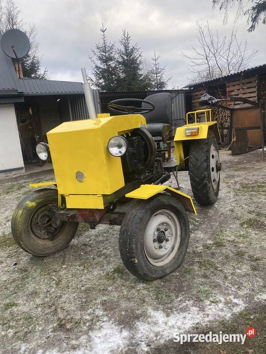 Sprzedam ciągnik s12 łódzkie Rusociny