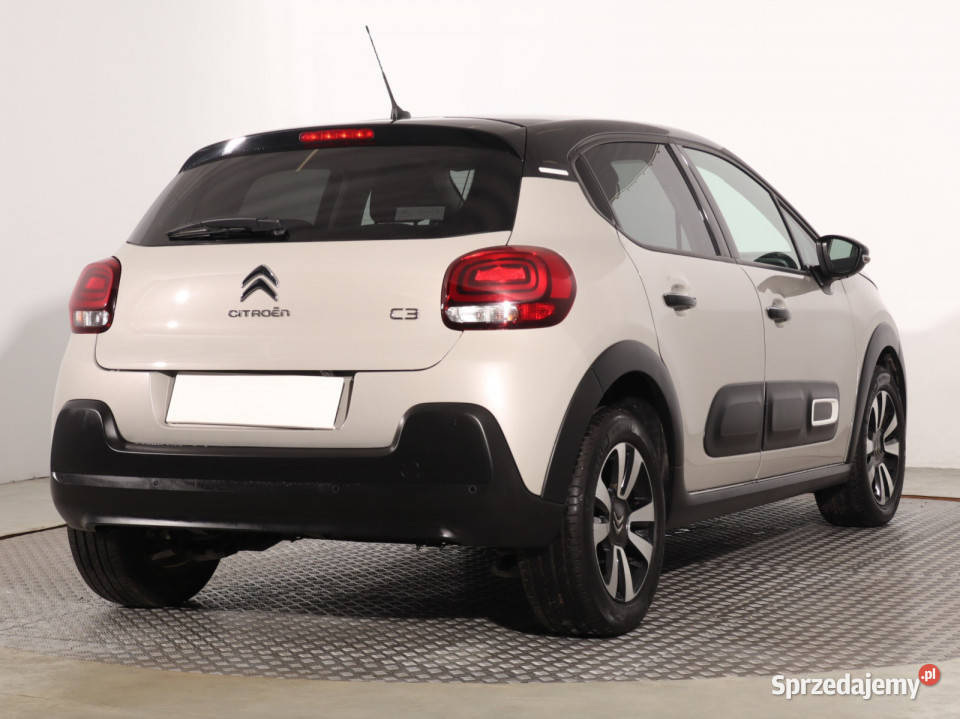 Citroen C3 12 PureTech asystent pasa ruchu Katowice