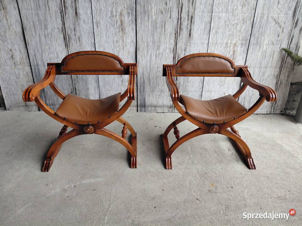 Stary fotel rzymski włoski 2 sztuki 306