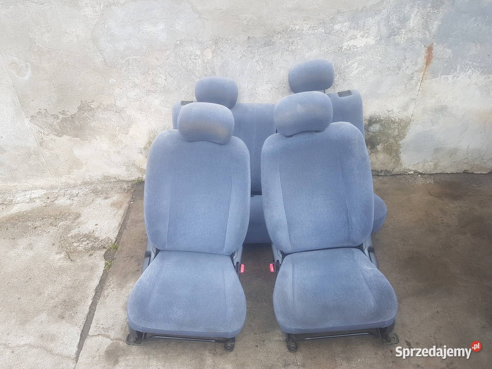 Suzuki Liana komplet fotele przednie kanapa tył Legnica sprzedam