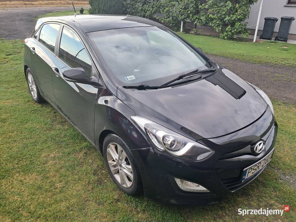 Hyundai i30 II 16 hatchback edycja specjalna isofix Utrata
