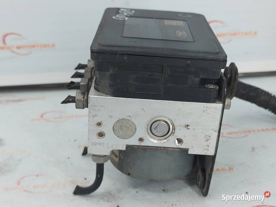 FORD FIESTA Mk7 VII LIFT 12B 14r pompa ABS osobowe Kielce sprzedam