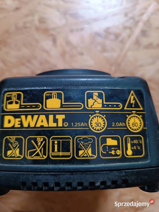 Ładowarka DeWalt DE9108 72 144V Ładowarki Żywiec