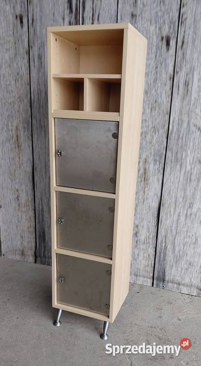 wysoka szafka 410