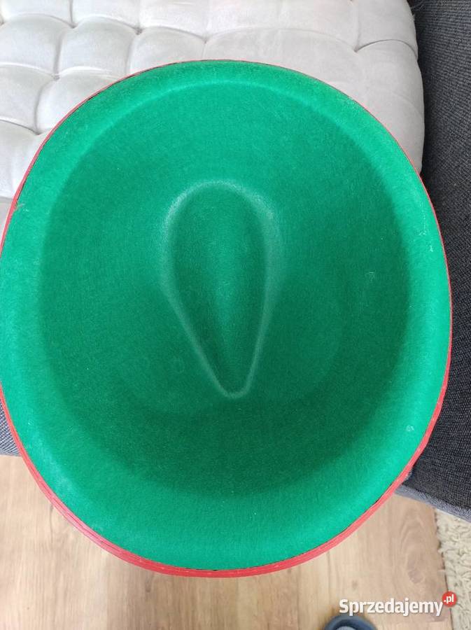 Fantazyjne nakrycia głowy Żory