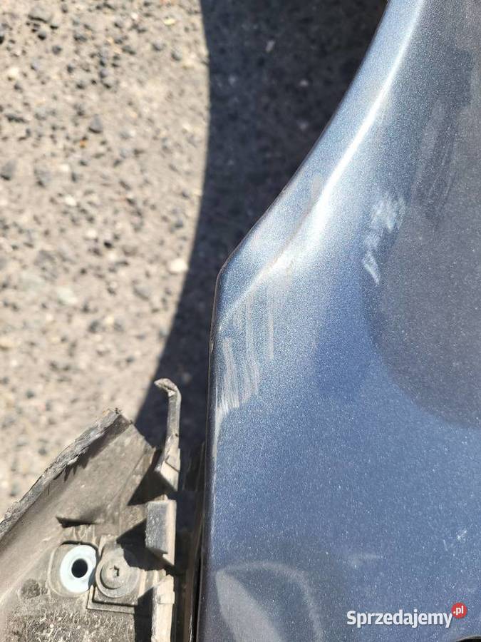 Volvo v50 2010r 45516 błotnik prawy przód