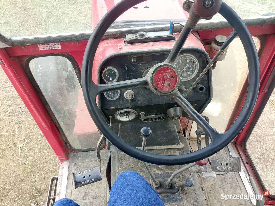 Massey Ferguson 592 Turobin