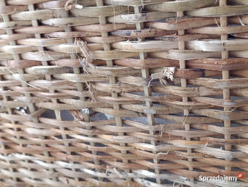kosz skrzynia chyba wiklinowa zamykana