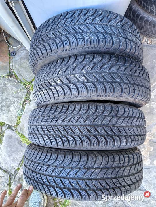 Opony zimowe 4 175 65 r14 nowe dot 3520 zima